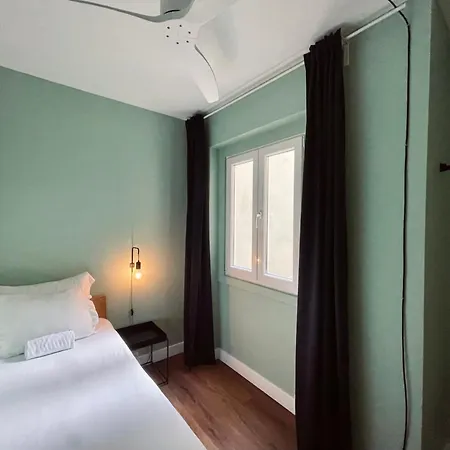 Avenue Hostel & Suites-2